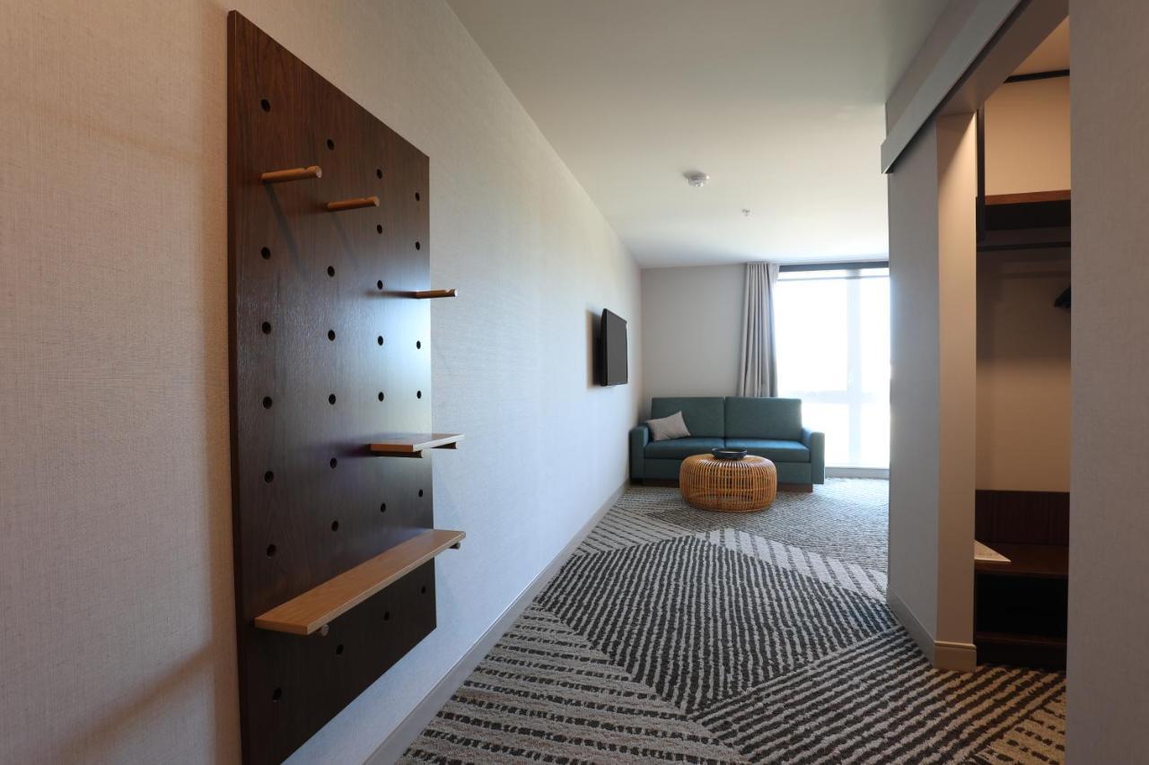 Cedartree Hotel Portland Hillsboro Extérieur photo