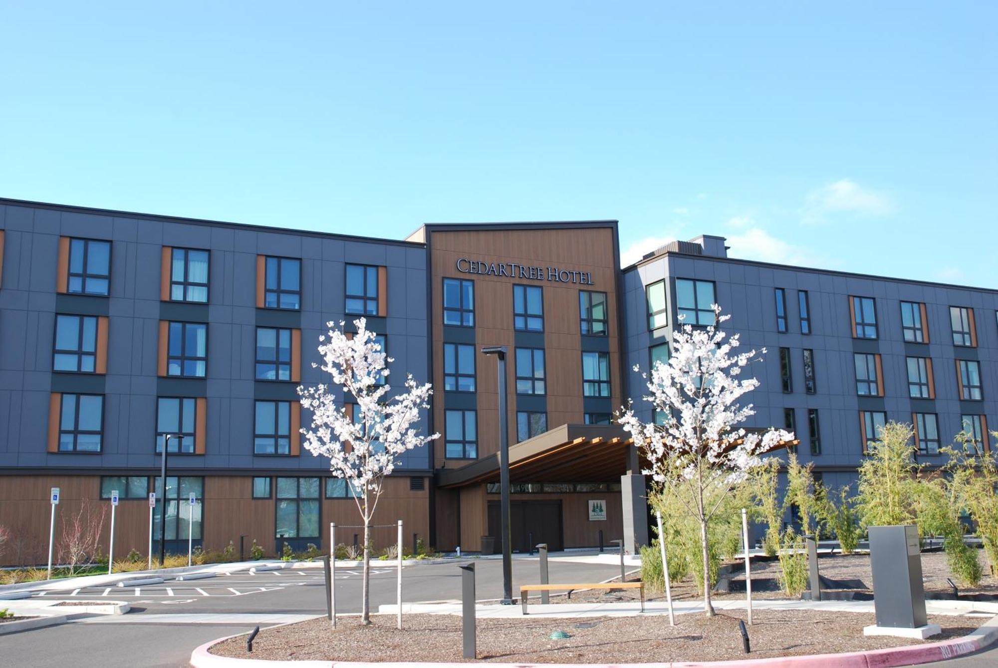 Cedartree Hotel Portland Hillsboro Extérieur photo