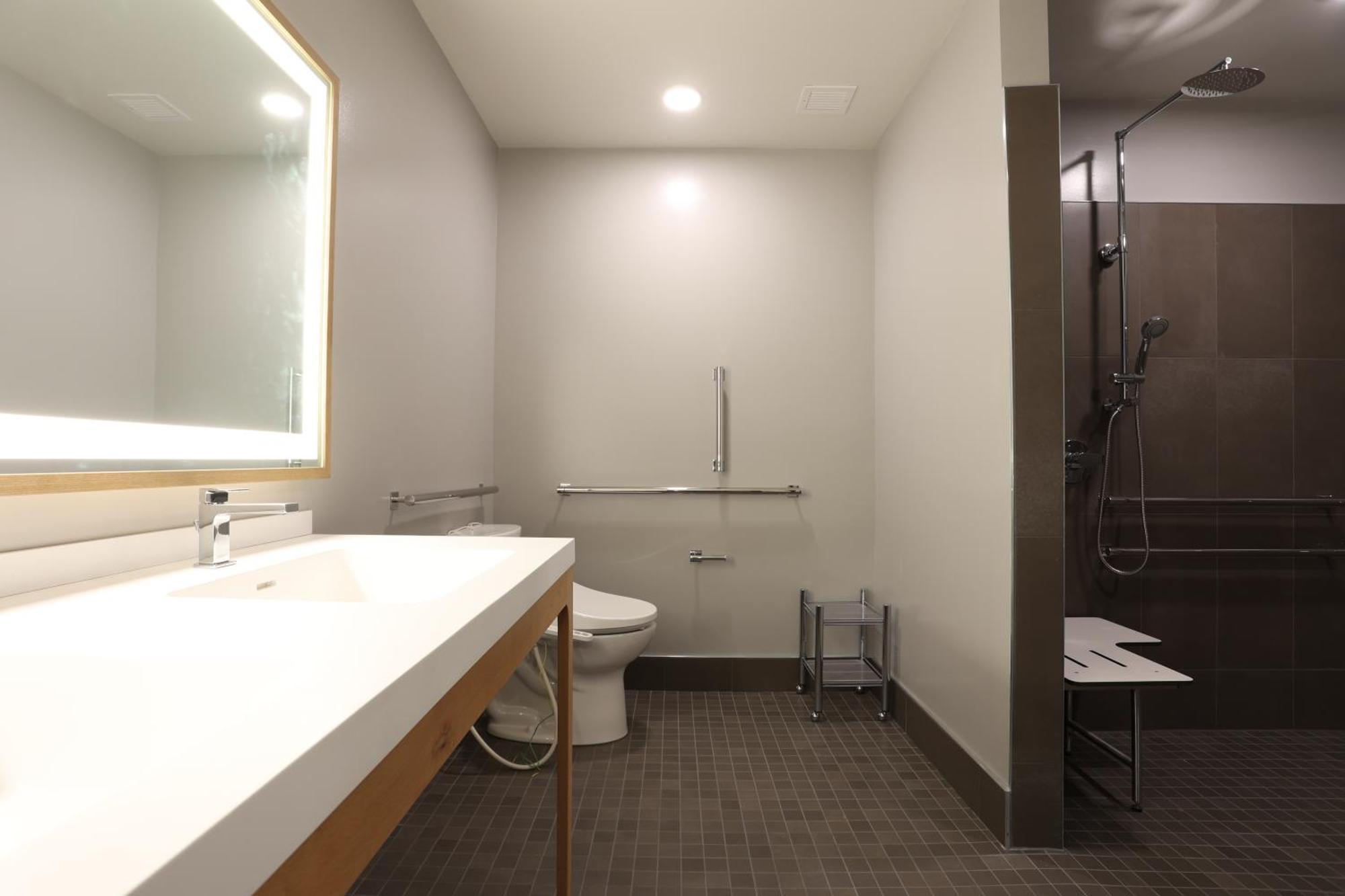 Cedartree Hotel Portland Hillsboro Extérieur photo